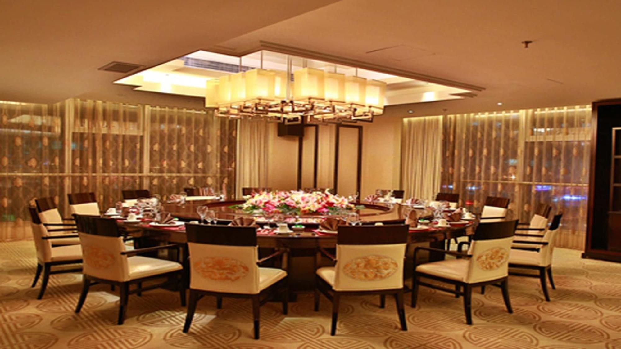 Holiday Inn Beijing Focus Square By Ihg Esterno foto