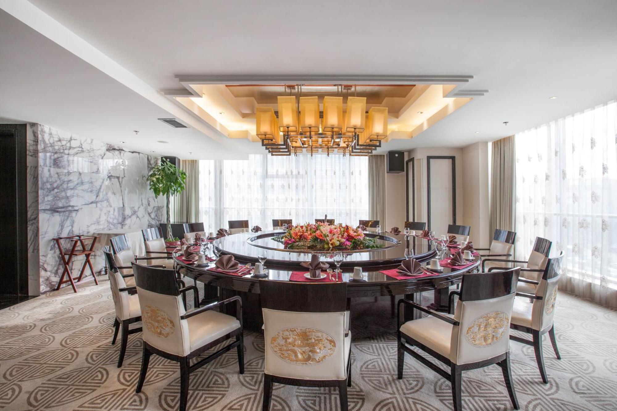 Holiday Inn Beijing Focus Square By Ihg Esterno foto